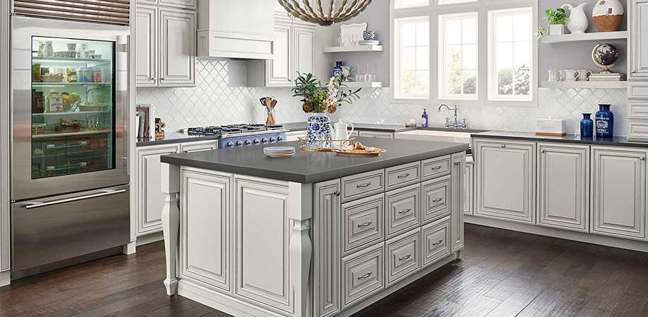 https://cdn.msisurfaces.com/images/quartz-countertops/products/roomscenes/medium/mystic-gray-quartz.jpg