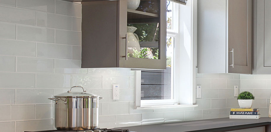 Arctic Ice Glass Subway Tile 4x12| Backsplash/WallTile