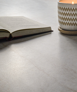 Brushed Q finish close-up