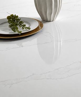 Polished Q finish close-up