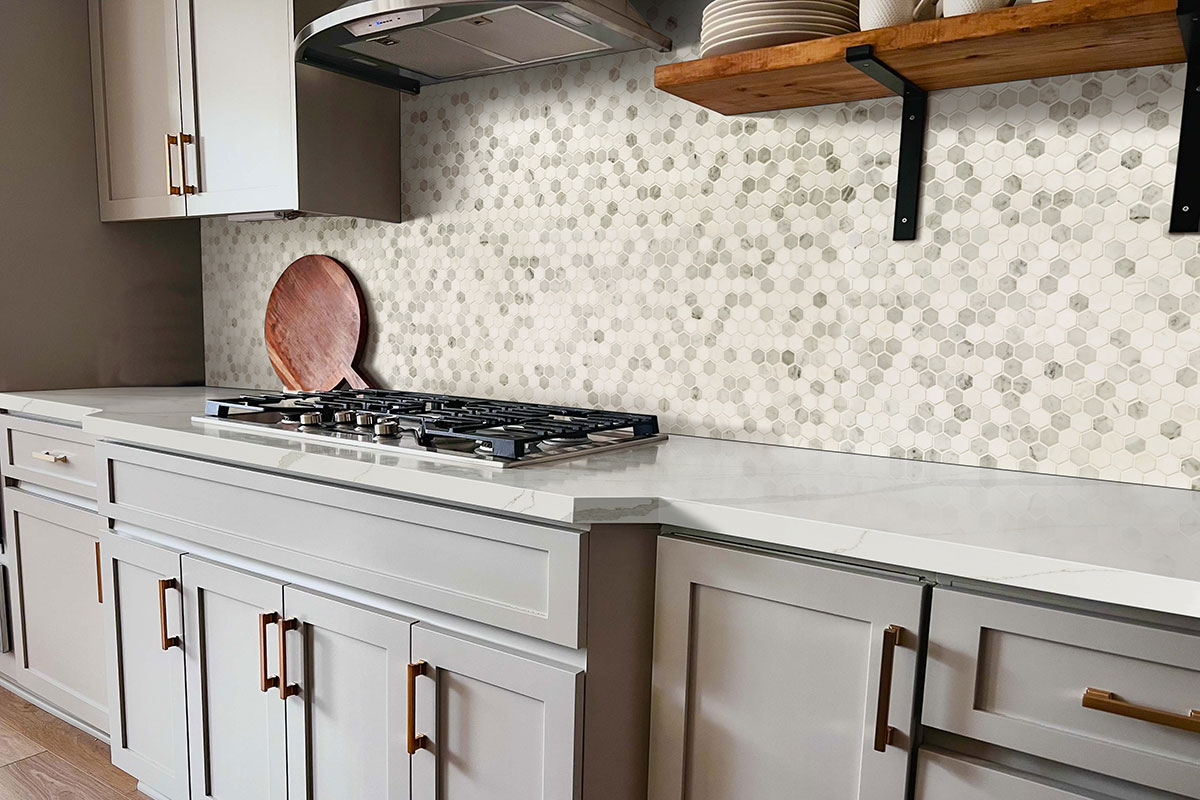 Bianco Dolomite Tibi Polished Tile backsplash in kitchen