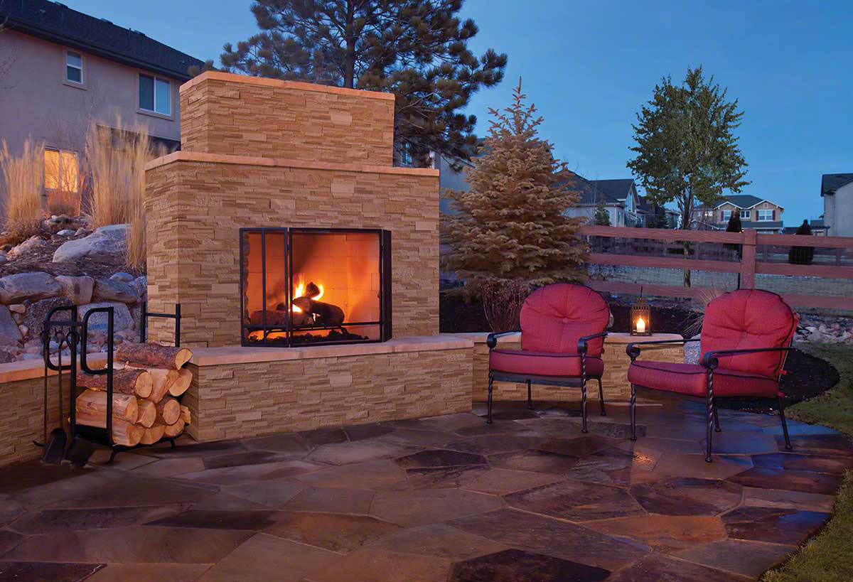 Casa Blend 3d Multi Finish Stacked Stone wall near outdoor fireplace