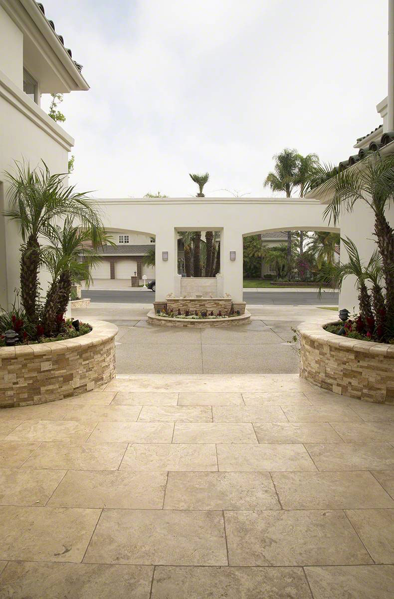 Casa Blend 4d Multi Finish Stacked Stone wall in outdoor space 4