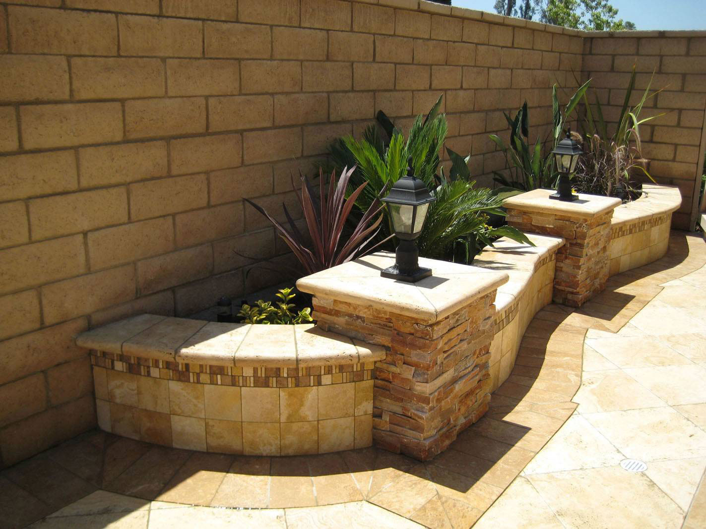 Golden White Columns and Tuscany Riviera Tumbled Pavers Room Scene   