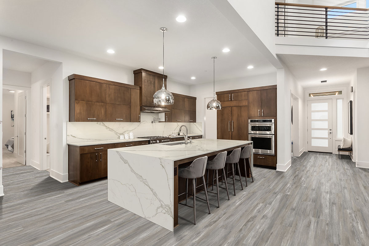 Amazon.com: MSI McKenna 7 in. x 48 in. Luxury Vinyl Flooring