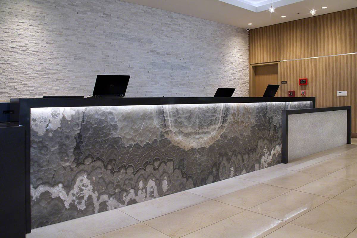 Arctic White Stacked Stone wall in hotel 2
