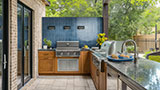 Gems Cobalto Fluted Tile wall in outdoor kitchen